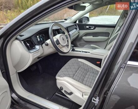 Коричневый Вольво ХС60, объемом двигателя 2 л и пробегом 185 тыс. км за 29199 $, фото 25 на Automoto.ua