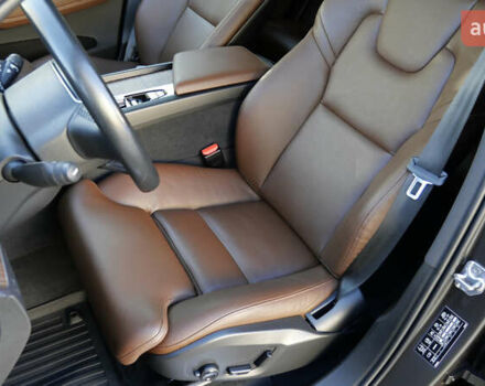 Вольво ХС60 2021 в Львове на Automoto.ua Коричневый Вольво ХС60, объемом двигателя 2 л и пробегом 141 тыс. км за 43500 $, фото 32 на Automoto.ua