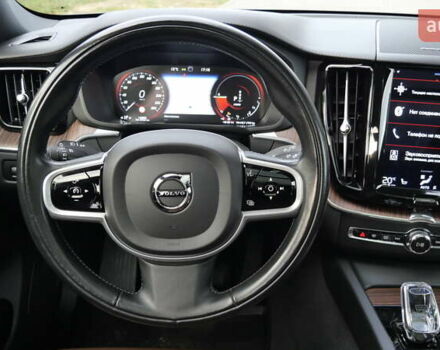 Вольво ХС60 2021 в Львове на Automoto.ua Коричневый Вольво ХС60, объемом двигателя 2 л и пробегом 141 тыс. км за 43500 $, фото 35 на Automoto.ua