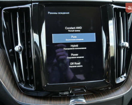 Вольво ХС60 2021 в Львове на Automoto.ua Коричневый Вольво ХС60, объемом двигателя 2 л и пробегом 141 тыс. км за 43500 $, фото 47 на Automoto.ua