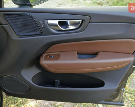 Вольво ХС60 2021 в Львове на Automoto.ua Коричневый Вольво ХС60, объемом двигателя 2 л и пробегом 141 тыс. км за 43500 $, фото 58 на Automoto.ua