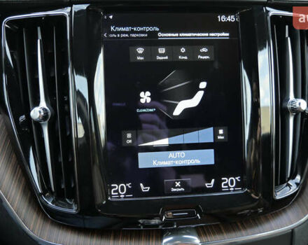 Вольво ХС60 2021 в Львове на Automoto.ua Коричневый Вольво ХС60, объемом двигателя 2 л и пробегом 141 тыс. км за 43500 $, фото 48 на Automoto.ua