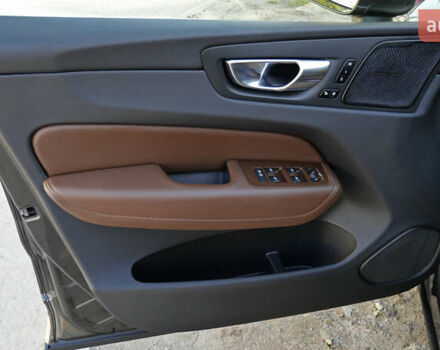 Вольво ХС60 2021 в Львове на Automoto.ua Коричневый Вольво ХС60, объемом двигателя 2 л и пробегом 141 тыс. км за 43500 $, фото 30 на Automoto.ua