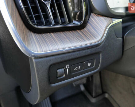 Вольво ХС60 2021 в Львове на Automoto.ua Коричневый Вольво ХС60, объемом двигателя 2 л и пробегом 141 тыс. км за 43500 $, фото 55 на Automoto.ua