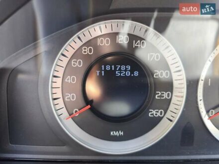 Вольво ХС60 2008 в Киеве на Automoto.ua Коричневый Вольво ХС60, объемом двигателя 2.4 л и пробегом 182 тыс. км за 10000 $, фото 1 на Automoto.ua