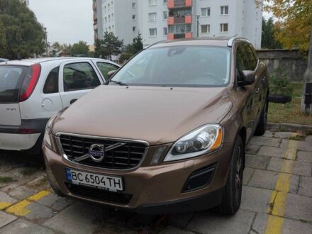 Вольво ХС60 2013 у Києві на Automoto.ua Коричневий Вольво ХС60, об'ємом двигуна 2.4 л та пробігом 262 тис. км за 18642 $, фото 1 на Automoto.ua