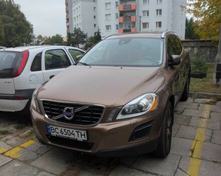 Коричневий Вольво ХС60, об'ємом двигуна 2.4 л та пробігом 262 тис. км за 18642 $, фото 1 на Automoto.ua