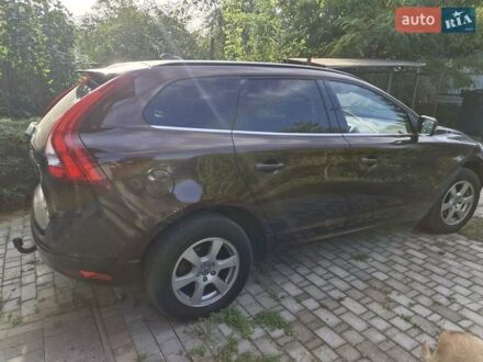 Вольво ХС60 2013 в Киеве на Automoto.ua Коричневый Вольво ХС60, объемом двигателя 2 л и пробегом 130 тыс. км за 18000 $, фото 1 на Automoto.ua