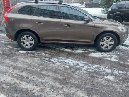 Коричневый Вольво ХС60, объемом двигателя 2 л и пробегом 220 тыс. км за 22500 $, фото 1 на Automoto.ua