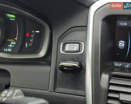 Красный Вольво ХС60, объемом двигателя 2.4 л и пробегом 345 тыс. км за 18500 $, фото 26 на Automoto.ua