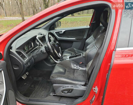 Красный Вольво ХС60, объемом двигателя 2.4 л и пробегом 345 тыс. км за 18500 $, фото 8 на Automoto.ua