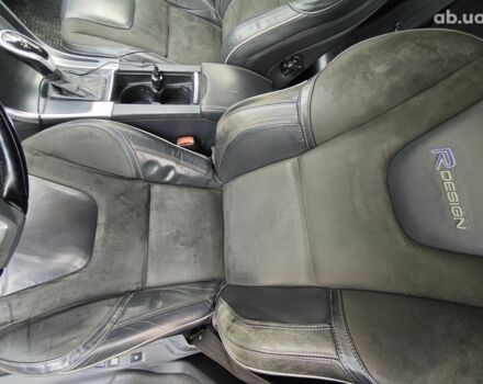 Красный Вольво ХС60, объемом двигателя 2.4 л и пробегом 345 тыс. км за 18500 $, фото 9 на Automoto.ua