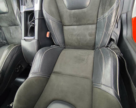 Красный Вольво ХС60, объемом двигателя 2.4 л и пробегом 345 тыс. км за 18500 $, фото 15 на Automoto.ua