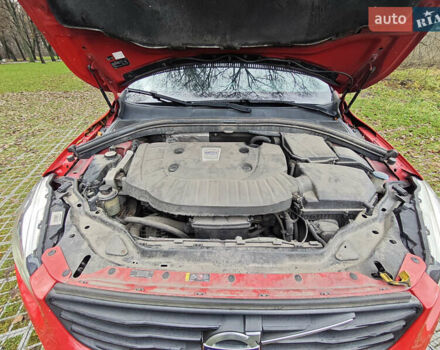 Красный Вольво ХС60, объемом двигателя 2.4 л и пробегом 345 тыс. км за 18500 $, фото 30 на Automoto.ua