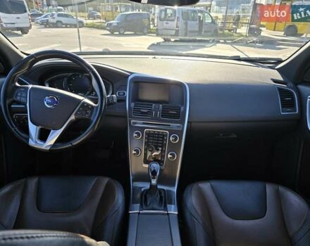 Червоний Вольво ХС60, об'ємом двигуна 2.4 л та пробігом 212 тис. км за 23000 $, фото 19 на Automoto.ua