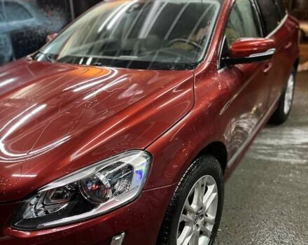 Красный Вольво ХС60, объемом двигателя 1.97 л и пробегом 156 тыс. км за 18250 $, фото 2 на Automoto.ua
