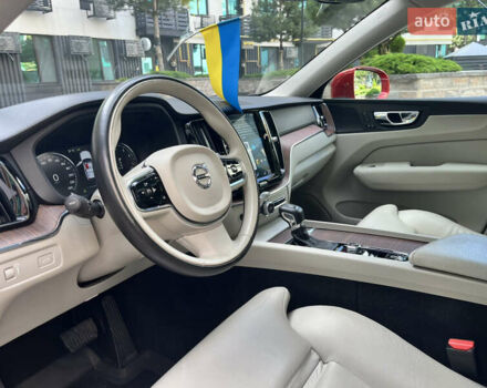 Красный Вольво ХС60, объемом двигателя 1.97 л и пробегом 79 тыс. км за 36000 $, фото 11 на Automoto.ua