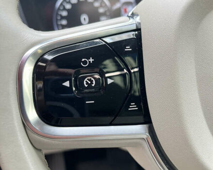 Красный Вольво ХС60, объемом двигателя 1.97 л и пробегом 79 тыс. км за 36000 $, фото 22 на Automoto.ua