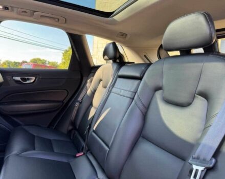 Червоний Вольво ХС60, об'ємом двигуна 2 л та пробігом 44 тис. км за 10100 $, фото 12 на Automoto.ua