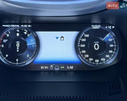 Красный Вольво ХС60, объемом двигателя 1.97 л и пробегом 152 тыс. км за 43000 $, фото 43 на Automoto.ua
