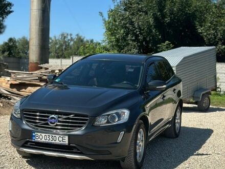 Красный Вольво ХС60, объемом двигателя 2.4 л и пробегом 290 тыс. км за 6000 $, фото 1 на Automoto.ua