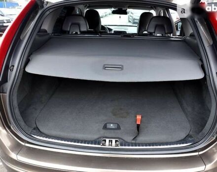 Вольво ХС60, объемом двигателя 2.4 л и пробегом 178 тыс. км за 18500 $, фото 18 на Automoto.ua