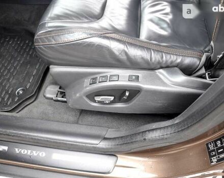 Вольво ХС60, объемом двигателя 2.4 л и пробегом 178 тыс. км за 18500 $, фото 28 на Automoto.ua