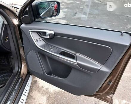 Вольво ХС60, объемом двигателя 2.4 л и пробегом 178 тыс. км за 18500 $, фото 21 на Automoto.ua