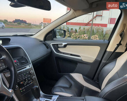 Вольво ХС60, об'ємом двигуна 2.4 л та пробігом 241 тис. км за 15000 $, фото 31 на Automoto.ua