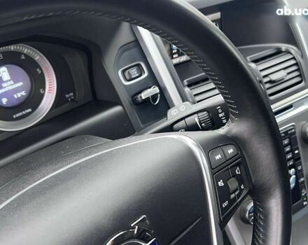 Вольво ХС60, объемом двигателя 2.4 л и пробегом 208 тыс. км за 14990 $, фото 18 на Automoto.ua