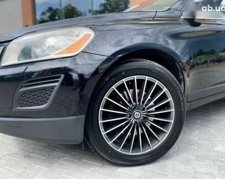 Вольво ХС60, об'ємом двигуна 2 л та пробігом 246 тис. км за 12590 $, фото 3 на Automoto.ua