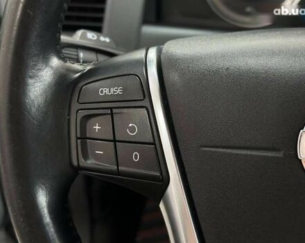 Вольво ХС60, объемом двигателя 0 л и пробегом 181 тыс. км за 11890 $, фото 25 на Automoto.ua