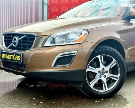 Вольво ХС60, об'ємом двигуна 2.4 л та пробігом 139 тис. км за 14999 $, фото 11 на Automoto.ua