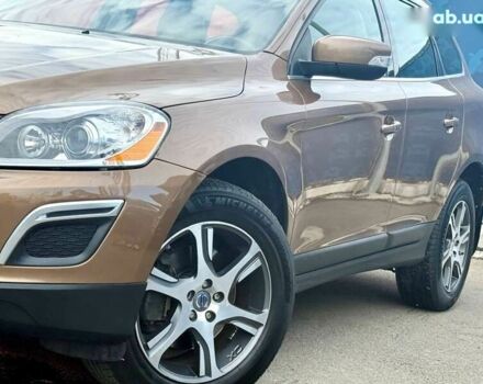 Вольво ХС60, об'ємом двигуна 2.4 л та пробігом 139 тис. км за 14999 $, фото 7 на Automoto.ua