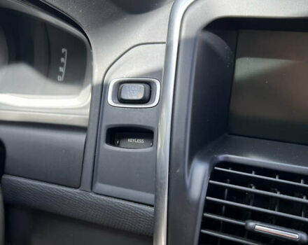 Вольво ХС60 2013 в Николаеве на Automoto.ua Вольво ХС60, объемом двигателя 2.4 л и пробегом 220 тыс. км за 23000 $, фото 87 на Automoto.ua