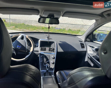 Вольво ХС60 2013 в Николаеве на Automoto.ua Вольво ХС60, объемом двигателя 2.4 л и пробегом 220 тыс. км за 23000 $, фото 32 на Automoto.ua