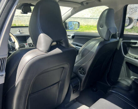 Вольво ХС60 2013 в Николаеве на Automoto.ua Вольво ХС60, объемом двигателя 2.4 л и пробегом 220 тыс. км за 23000 $, фото 33 на Automoto.ua