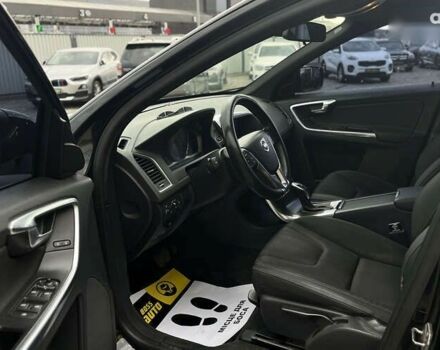 Вольво ХС60, об'ємом двигуна 2.4 л та пробігом 303 тис. км за 17200 $, фото 9 на Automoto.ua