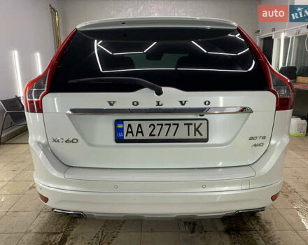 Вольво ХС60, объемом двигателя 3 л и пробегом 139 тыс. км за 15900 $, фото 4 на Automoto.ua