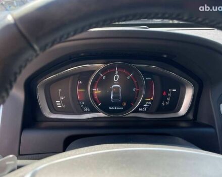 Вольво ХС60, объемом двигателя 2 л и пробегом 103 тыс. км за 19999 $, фото 14 на Automoto.ua