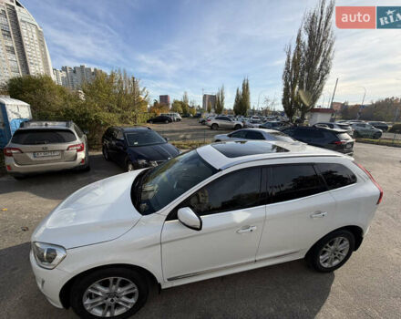 Вольво ХС60, объемом двигателя 2 л и пробегом 142 тыс. км за 15600 $, фото 3 на Automoto.ua