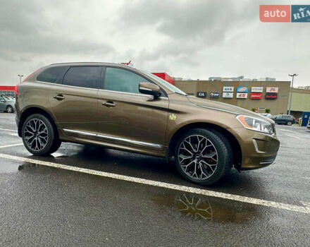 Вольво ХС60, объемом двигателя 2.95 л и пробегом 207 тыс. км за 17000 $, фото 3 на Automoto.ua