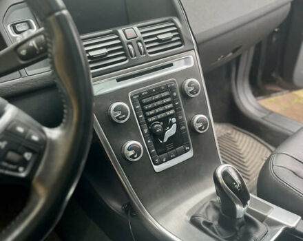 Вольво ХС60, об'ємом двигуна 2.5 л та пробігом 117 тис. км за 19000 $, фото 9 на Automoto.ua