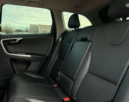 Вольво ХС60, объемом двигателя 2.5 л и пробегом 105 тыс. км за 16500 $, фото 19 на Automoto.ua