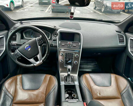 Вольво ХС60, объемом двигателя 2.95 л и пробегом 207 тыс. км за 17000 $, фото 13 на Automoto.ua