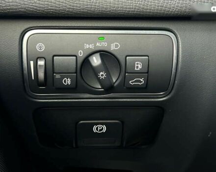 Вольво ХС60, объемом двигателя 2.5 л и пробегом 105 тыс. км за 16500 $, фото 16 на Automoto.ua