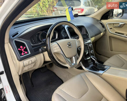 Вольво ХС60, объемом двигателя 2 л и пробегом 142 тыс. км за 15600 $, фото 6 на Automoto.ua