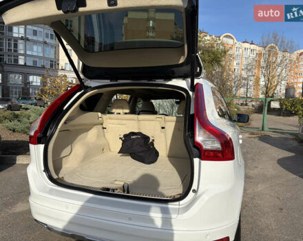 Вольво ХС60, объемом двигателя 2 л и пробегом 142 тыс. км за 15600 $, фото 12 на Automoto.ua