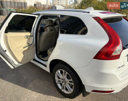 Вольво ХС60, объемом двигателя 2 л и пробегом 142 тыс. км за 15600 $, фото 11 на Automoto.ua