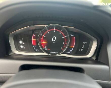 Вольво ХС60, об'ємом двигуна 2 л та пробігом 199 тис. км за 18000 $, фото 9 на Automoto.ua